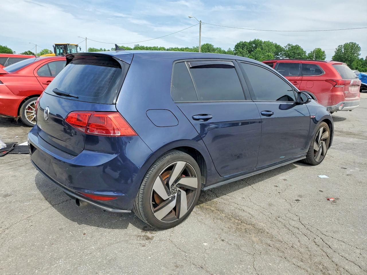2017 Volkswagen Gti S - Image 3
