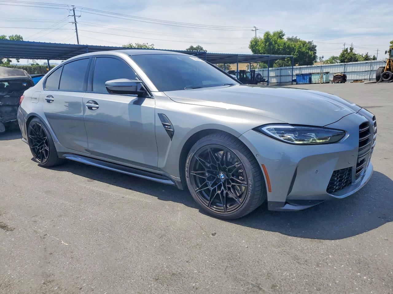 2022 BMW M3 - Фото 4
