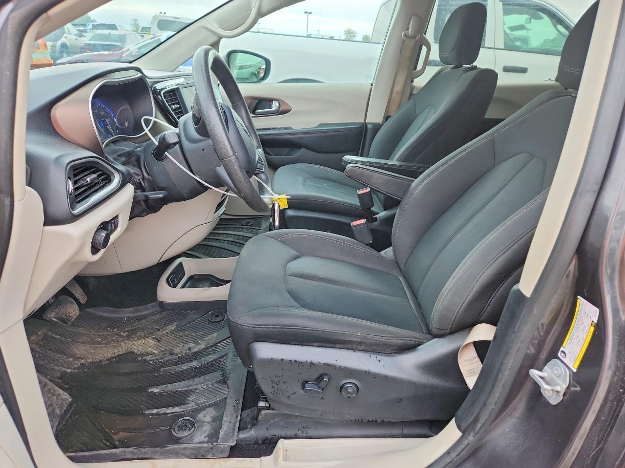 2018 Chrysler Pacifica Lx - Фото 7