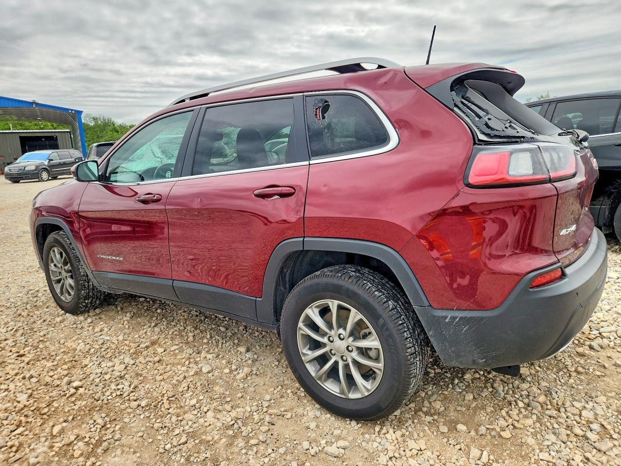 2020 Jeep Cherokee Latitude Plus - Фото 2