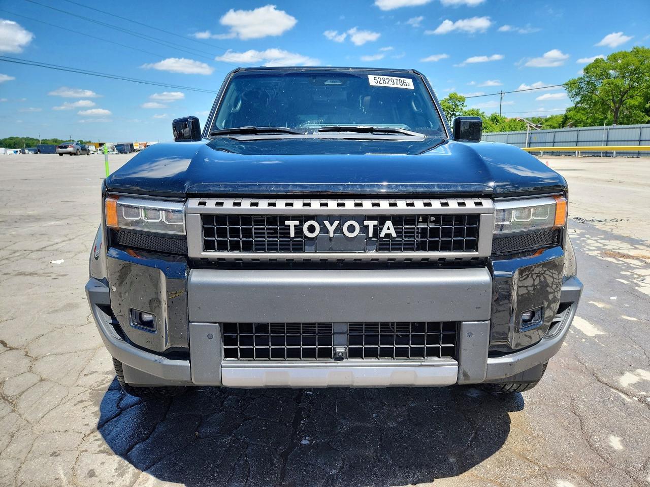 2025 Toyota Land Cruiser Base - Image 5