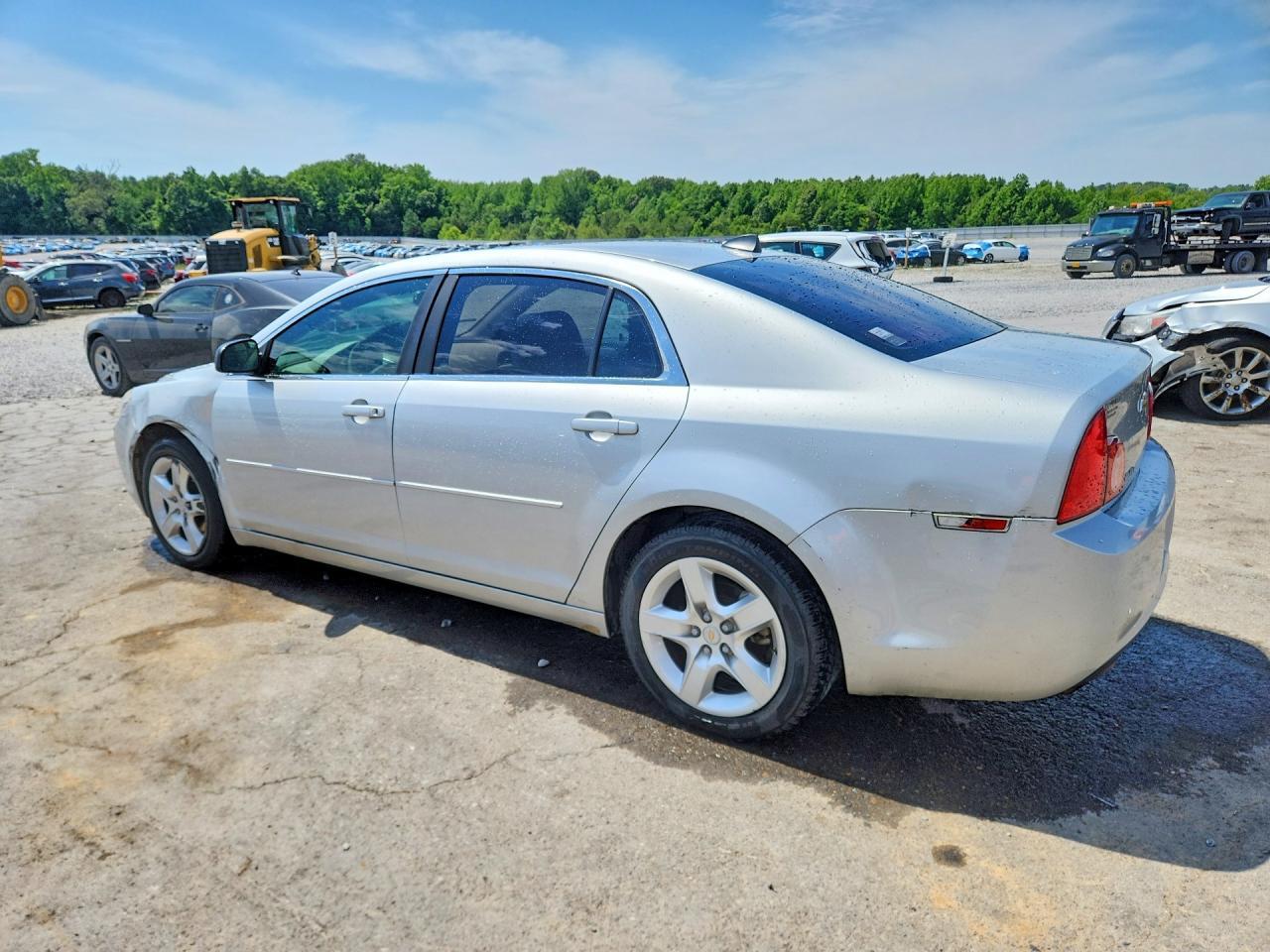 2012 Chevrolet Malibu Ls - Image 2