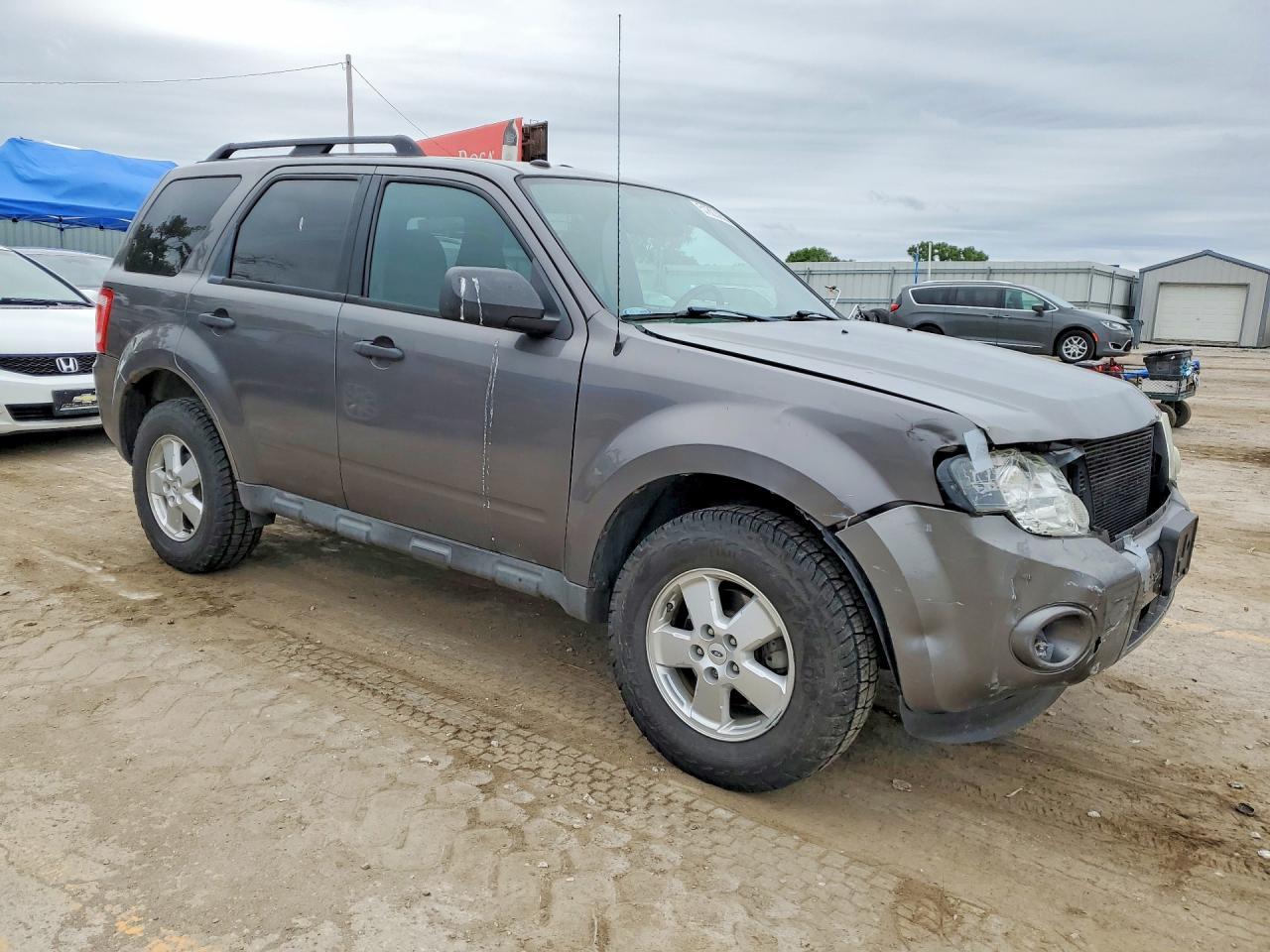 2012 Ford Escape Xlt - Image 4