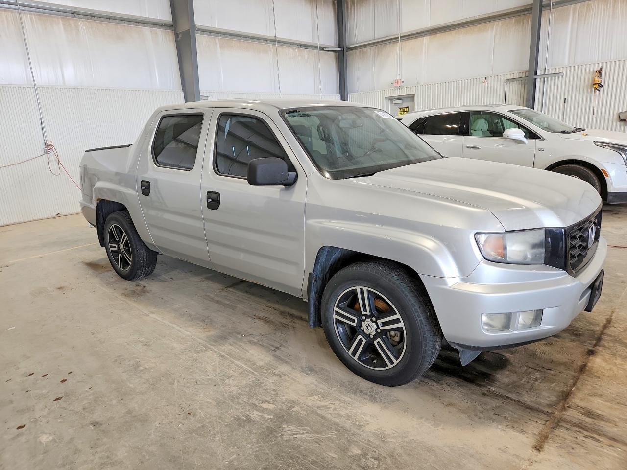 2014 Honda Ridgeline Sport - Фото 4