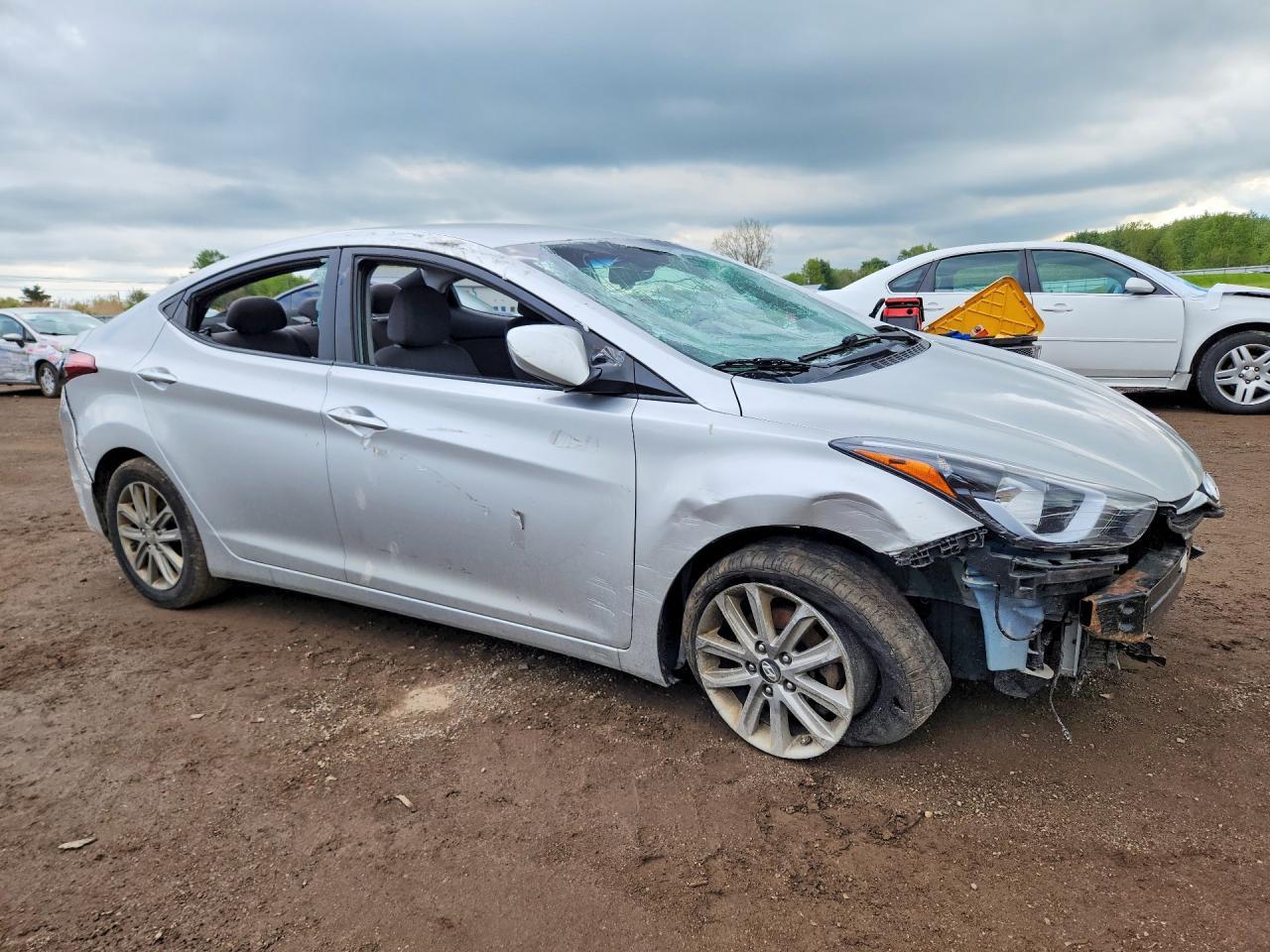 2015 Hyundai Elantra Se - Image 7
