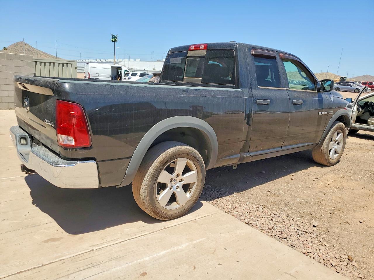 2009 Dodge Ram 1500 - Фото 3