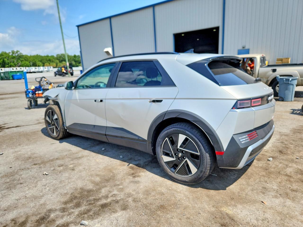 2025 Hyundai Ioniq 5 Sel - Фото 2