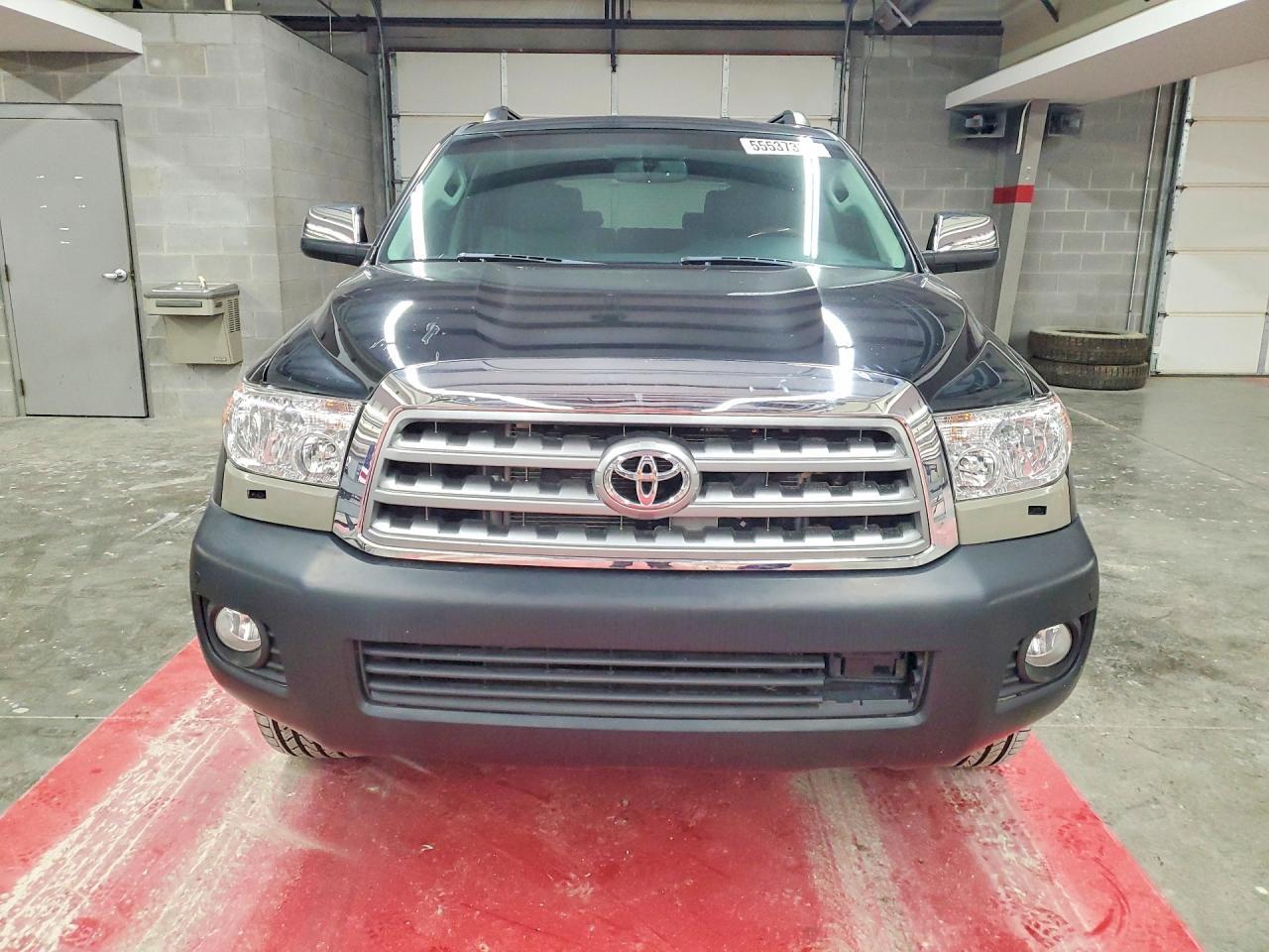 2016 Toyota Sequoia Platinum - Image 5