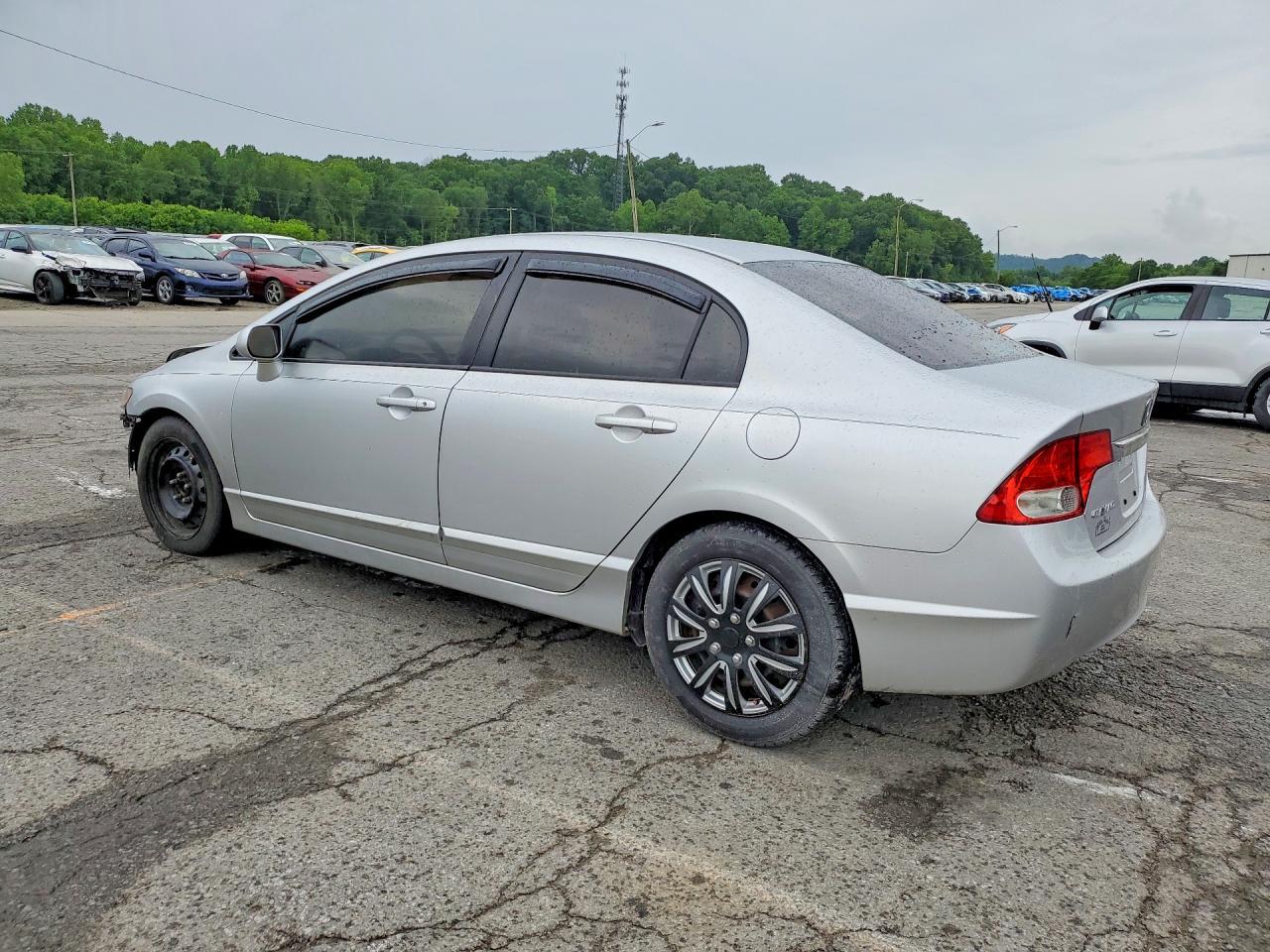 2010 Honda Civic Lx - Image 2