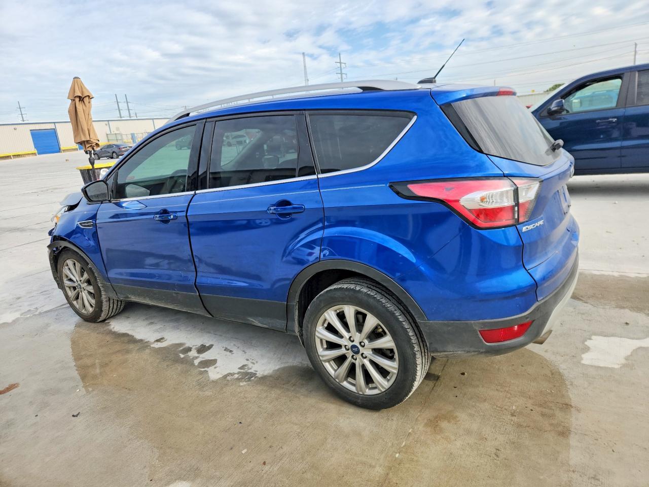 2017 Ford Escape Titanium - Image 2