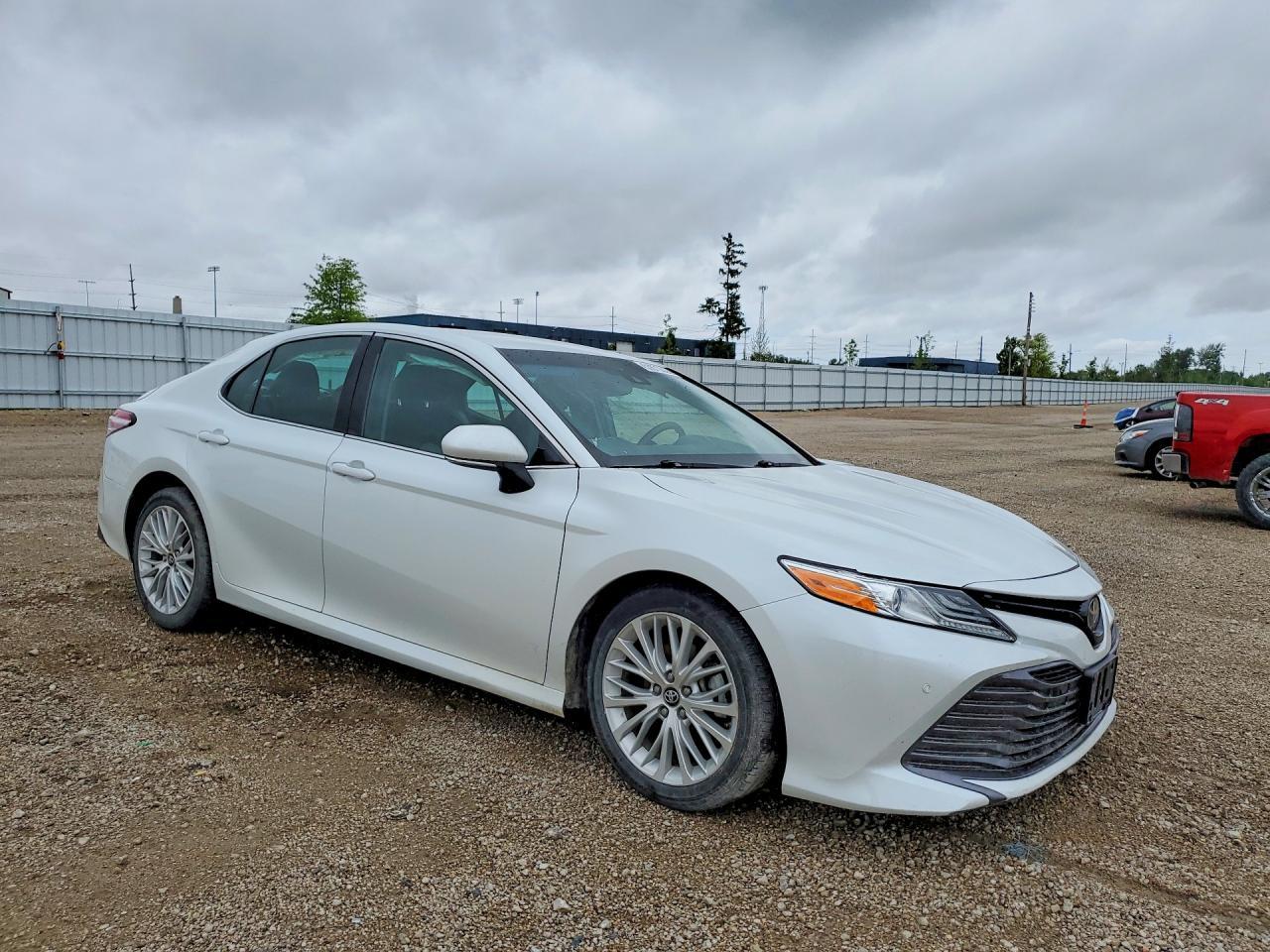 2018 Toyota Camry Xle - Фото 4