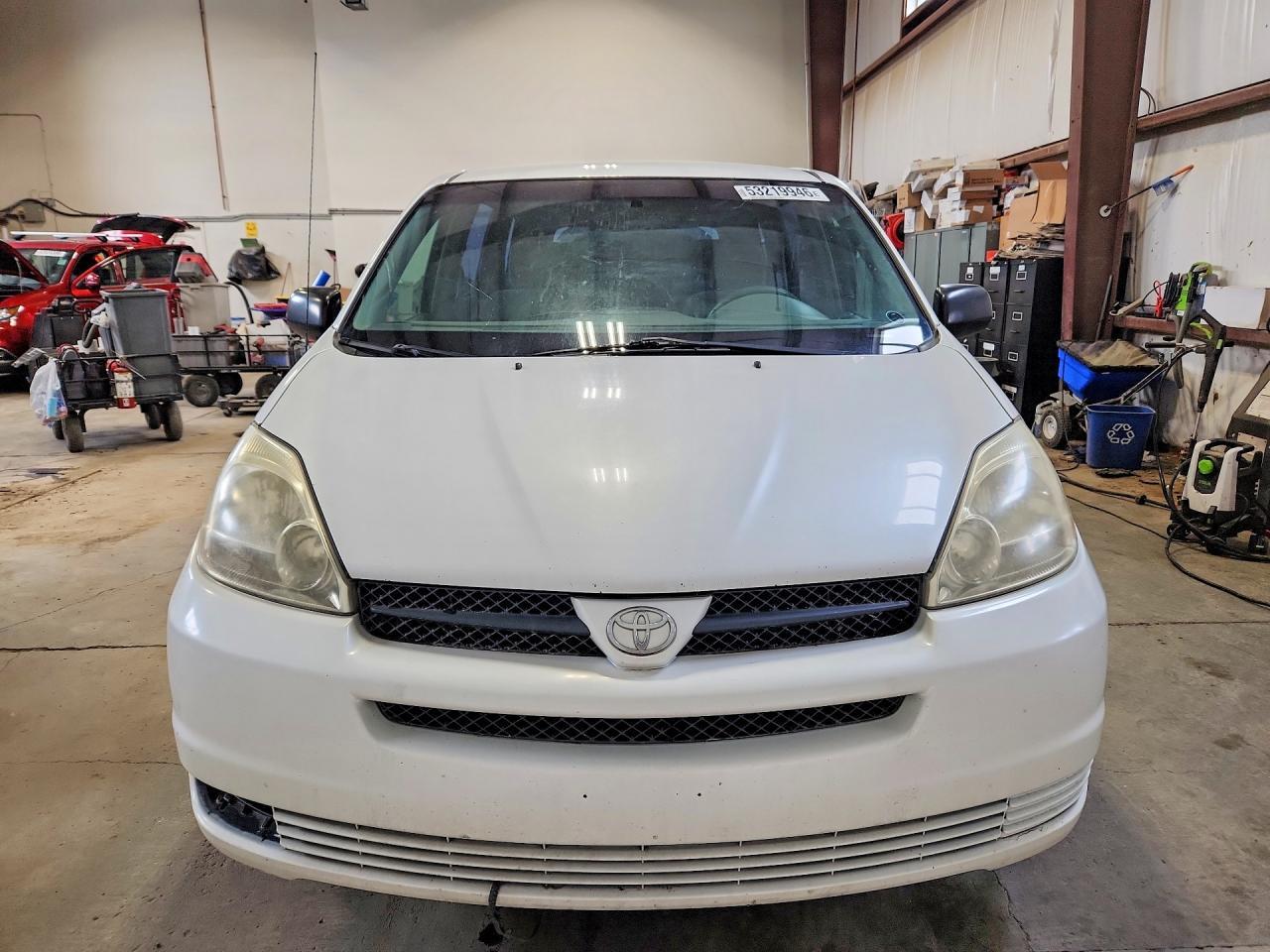 2005 Toyota Sienna Ce - Image 5