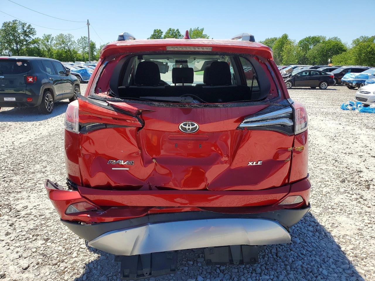 2017 Toyota Rav4 Xle - Image 6