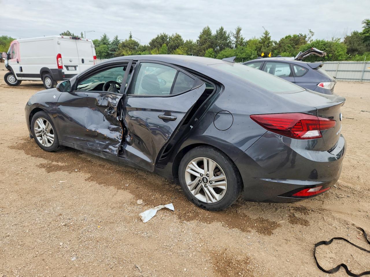 2020 Hyundai Elantra Value Edition - Фото 2