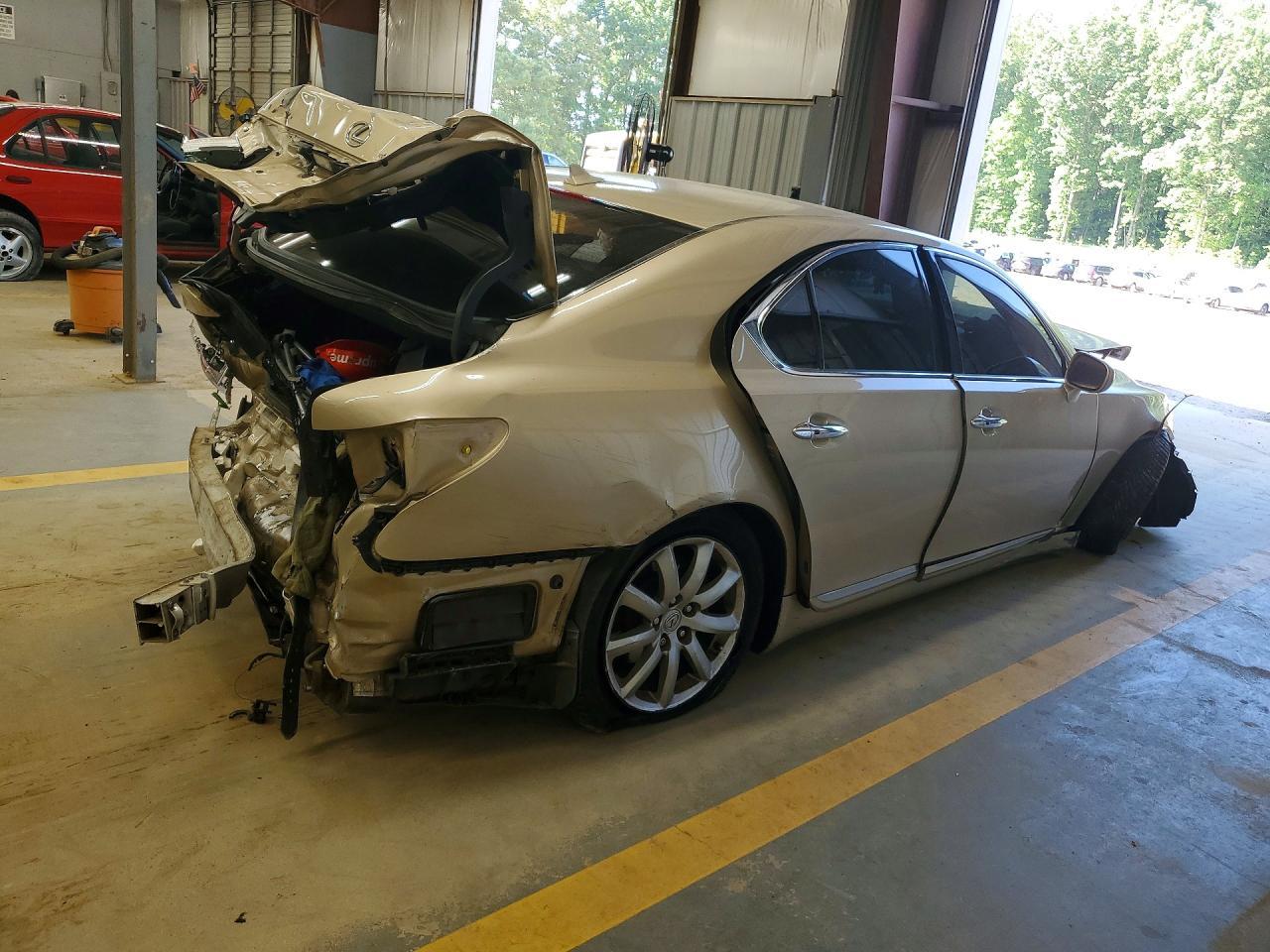 2007 Lexus Ls 460 - Image 3