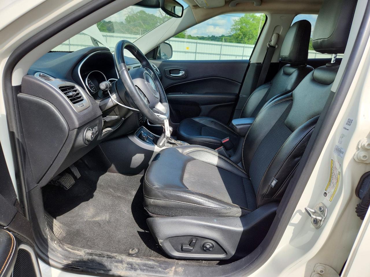 2018 Jeep Compass Latitude - Image 7