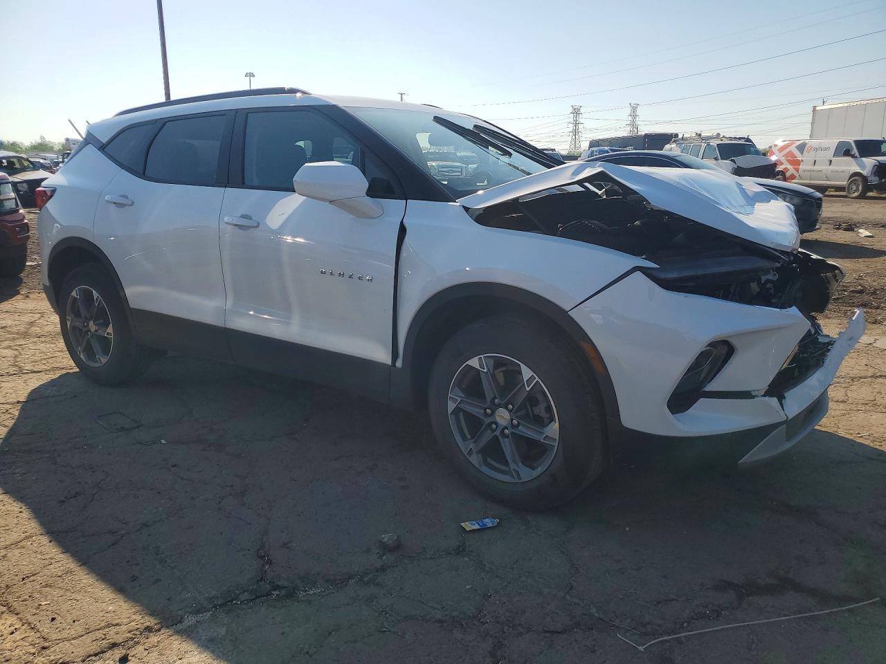 2025 Chevrolet Blazer 2Lt - Фото 4