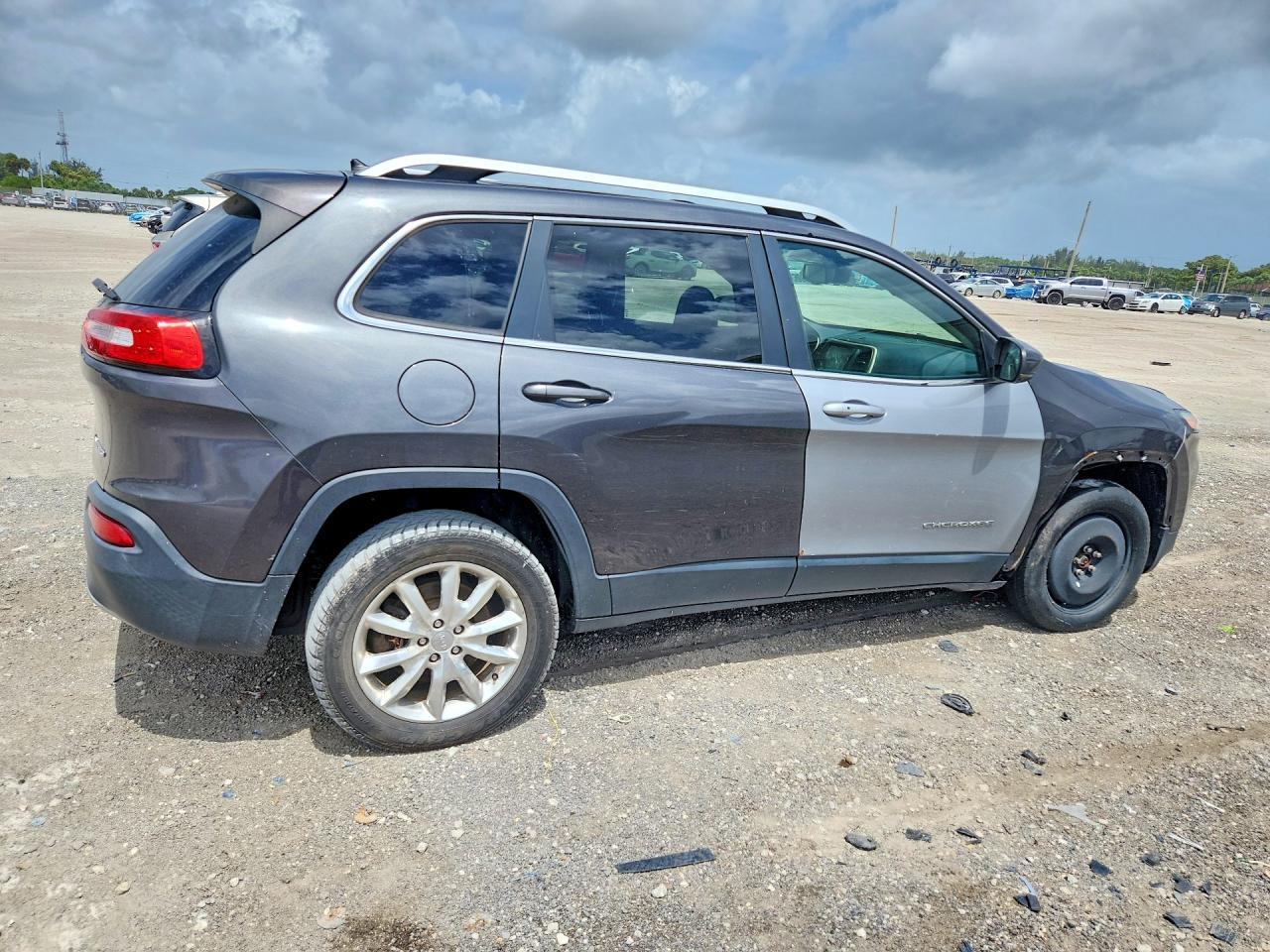 2015 Jeep Cherokee Limited - Фото 3