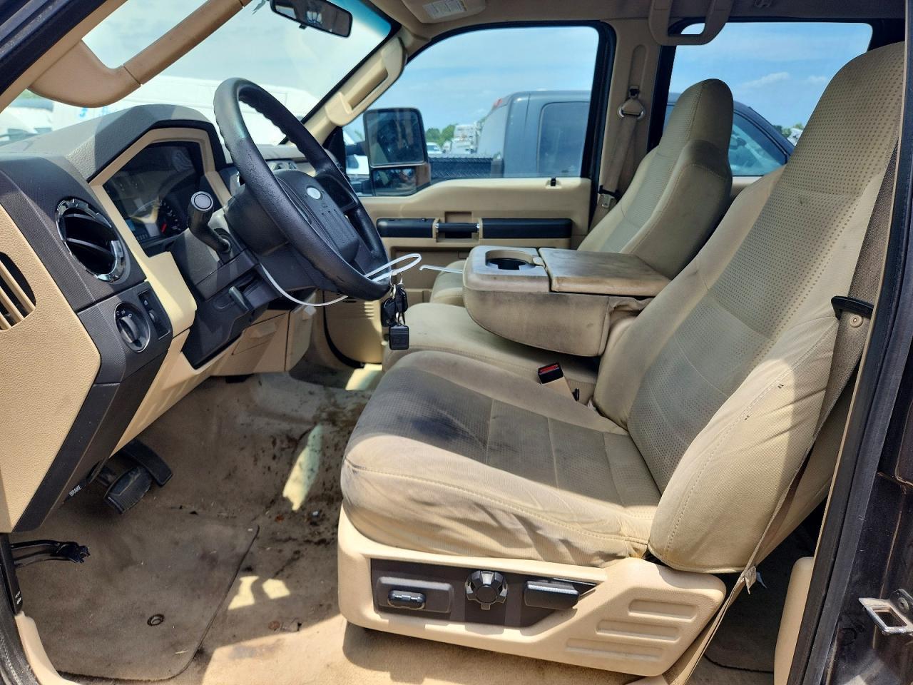 2008 Ford F250 Super Duty - Image 7