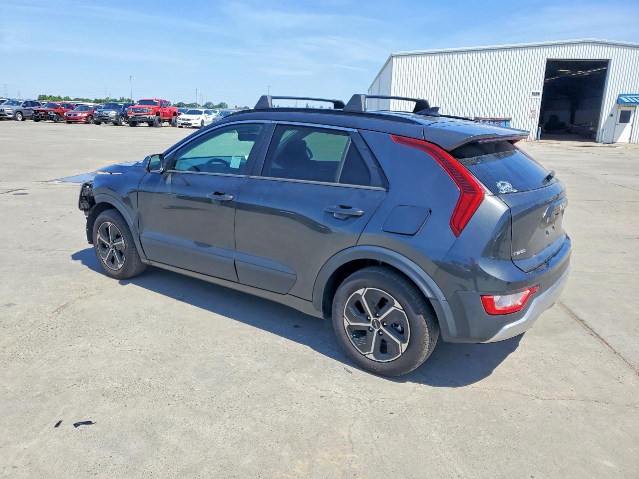 2025 Kia Niro Lx - Image 2