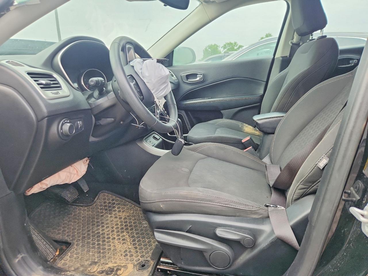 2019 Jeep Compass Sport - Фото 7