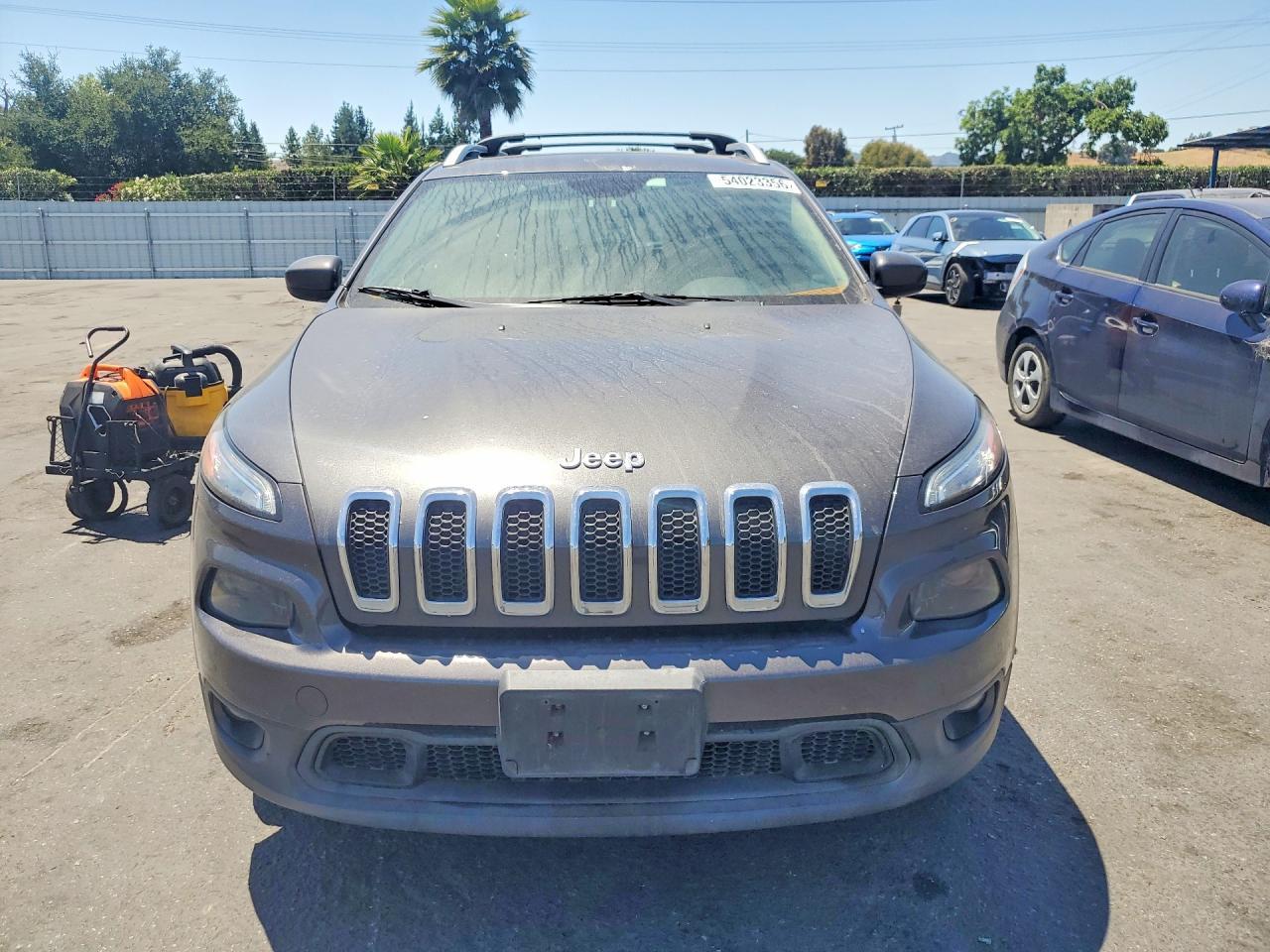 2015 Jeep Cherokee Latitude - Image 5
