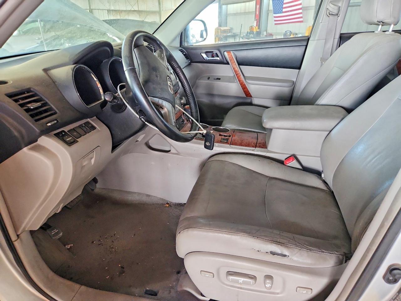 2008 Toyota Highlander Limited - Image 7