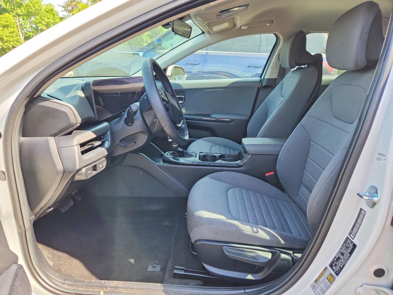 2025 Kia K4 Ex - Image 7