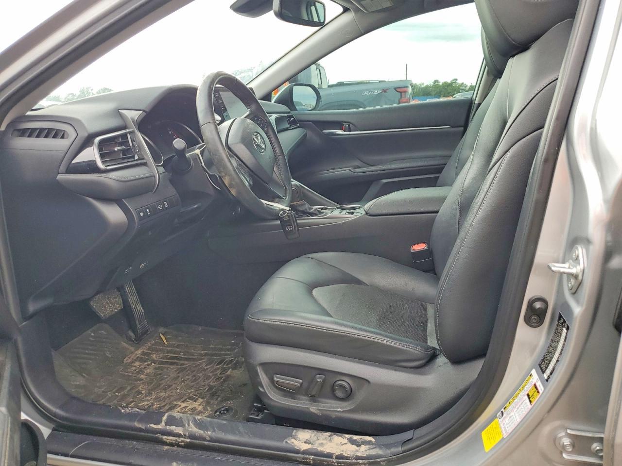 2022 Toyota Camry Xse - Фото 7