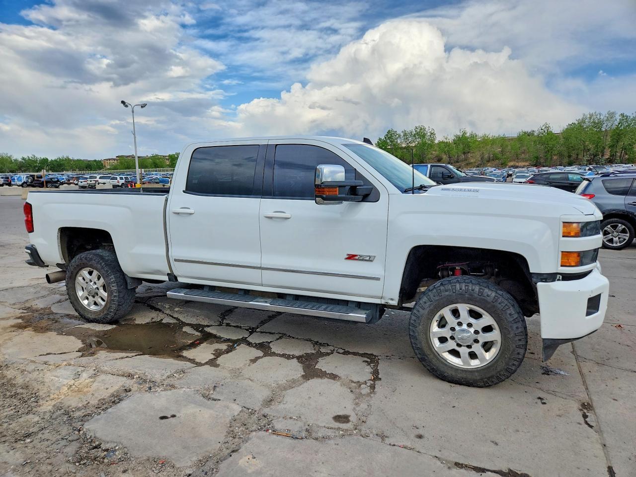 2018 Chevrolet Silverado K3500 Lt - Фото 4