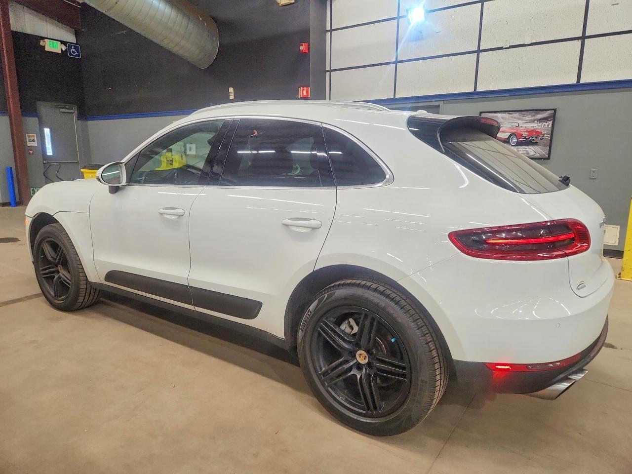2015 Porsche Macan S - Фото 2