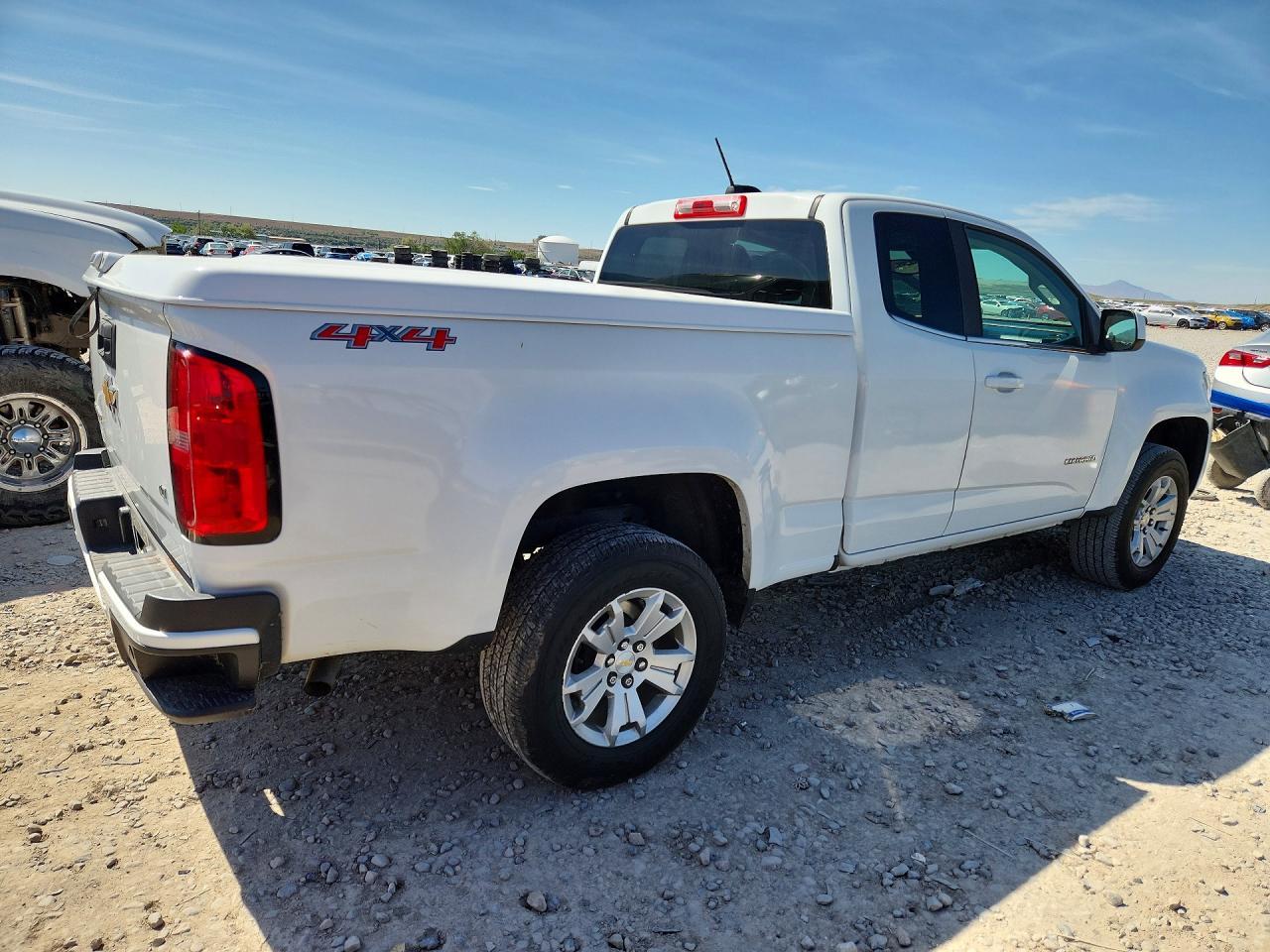 2019 Chevrolet Colorado Lt - Image 3