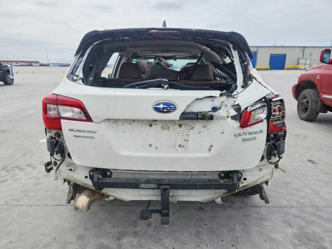 2019 Subaru Outback Touring - Фото 6