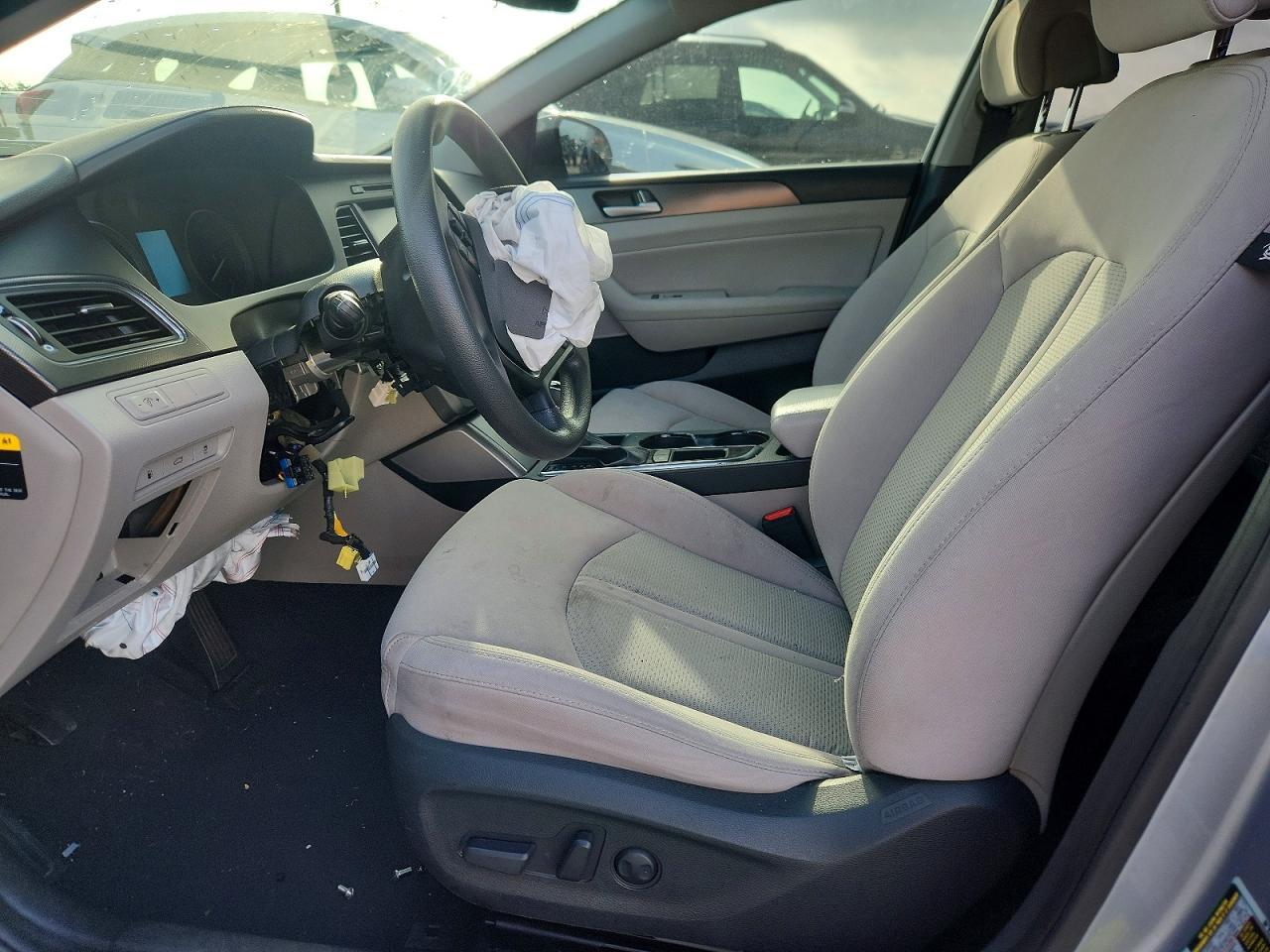2017 Hyundai Sonata Sport - Image 7
