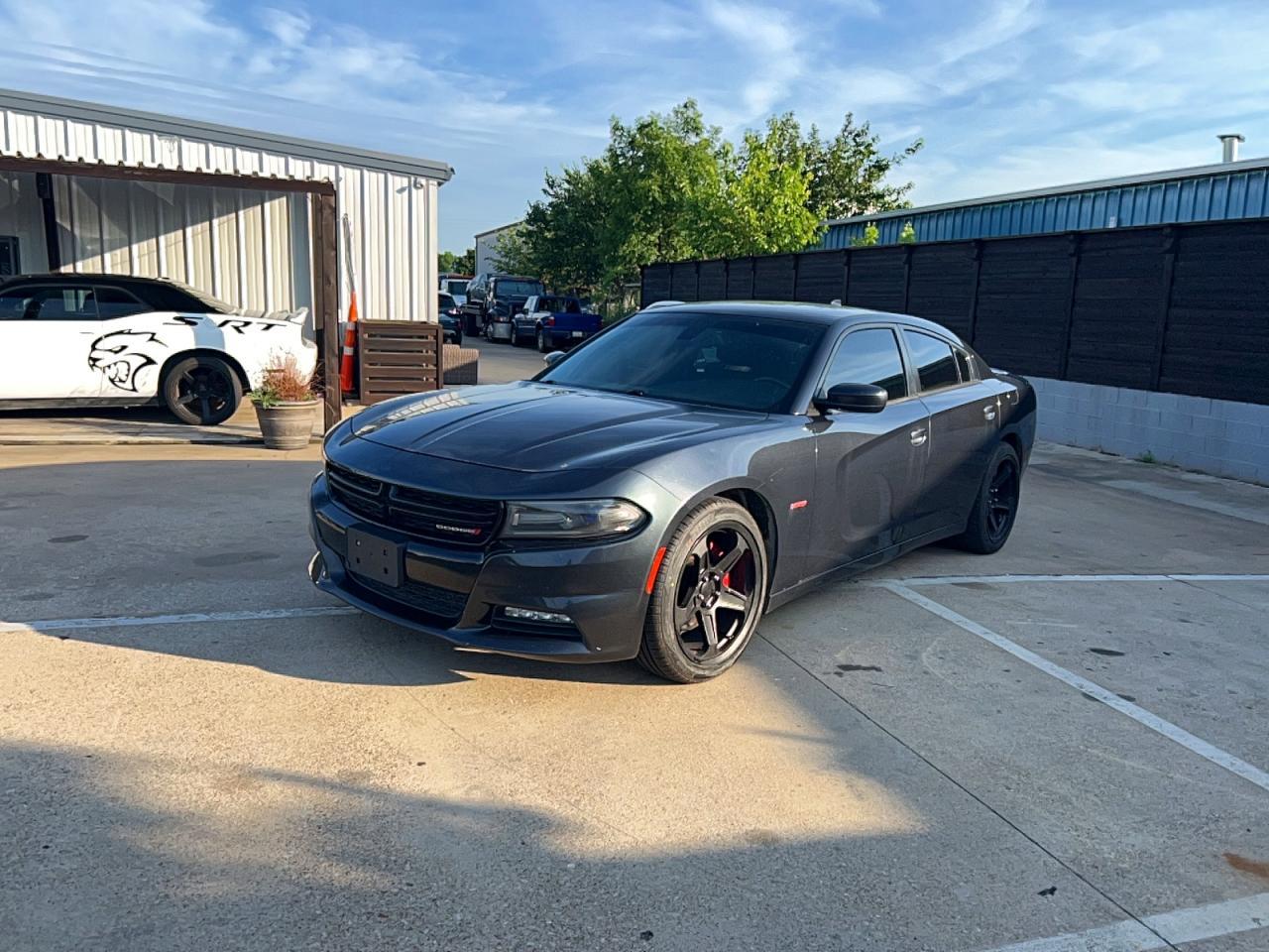 2016 Dodge Charger R - Фото 2