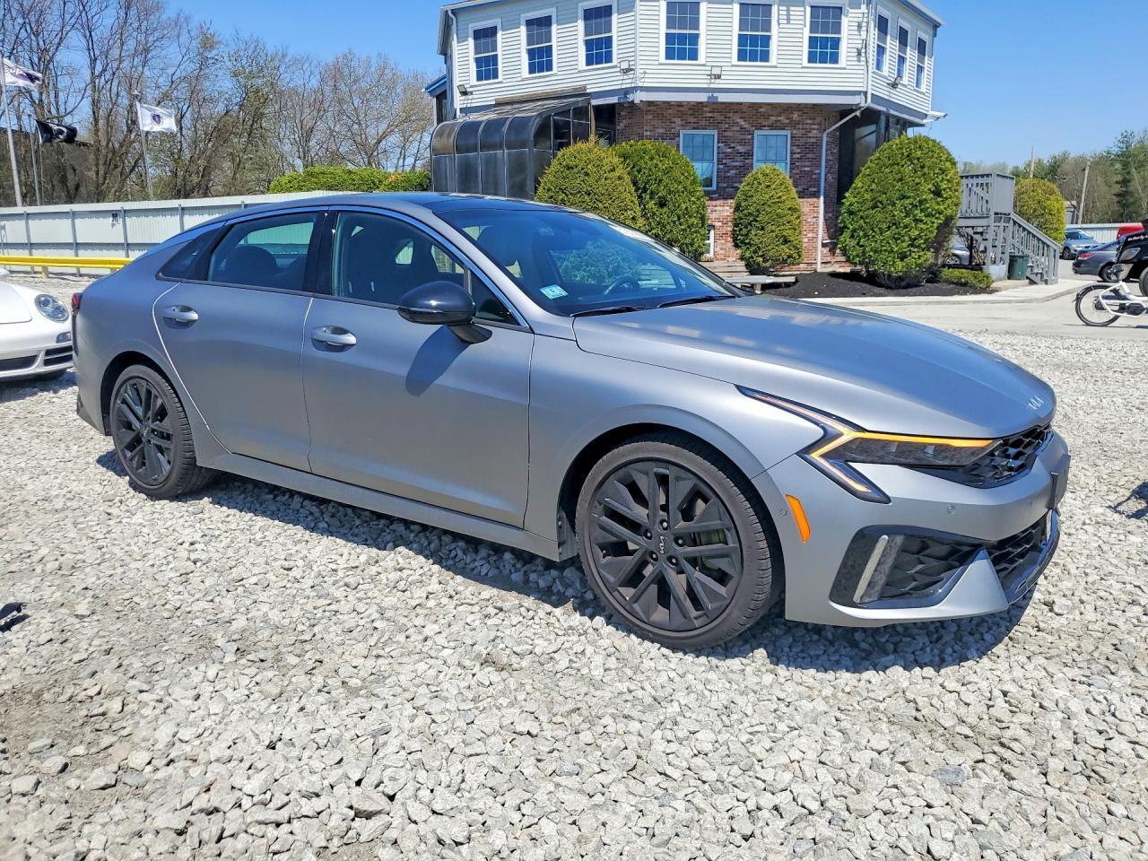 2025 Kia K5 Gt - Image 4