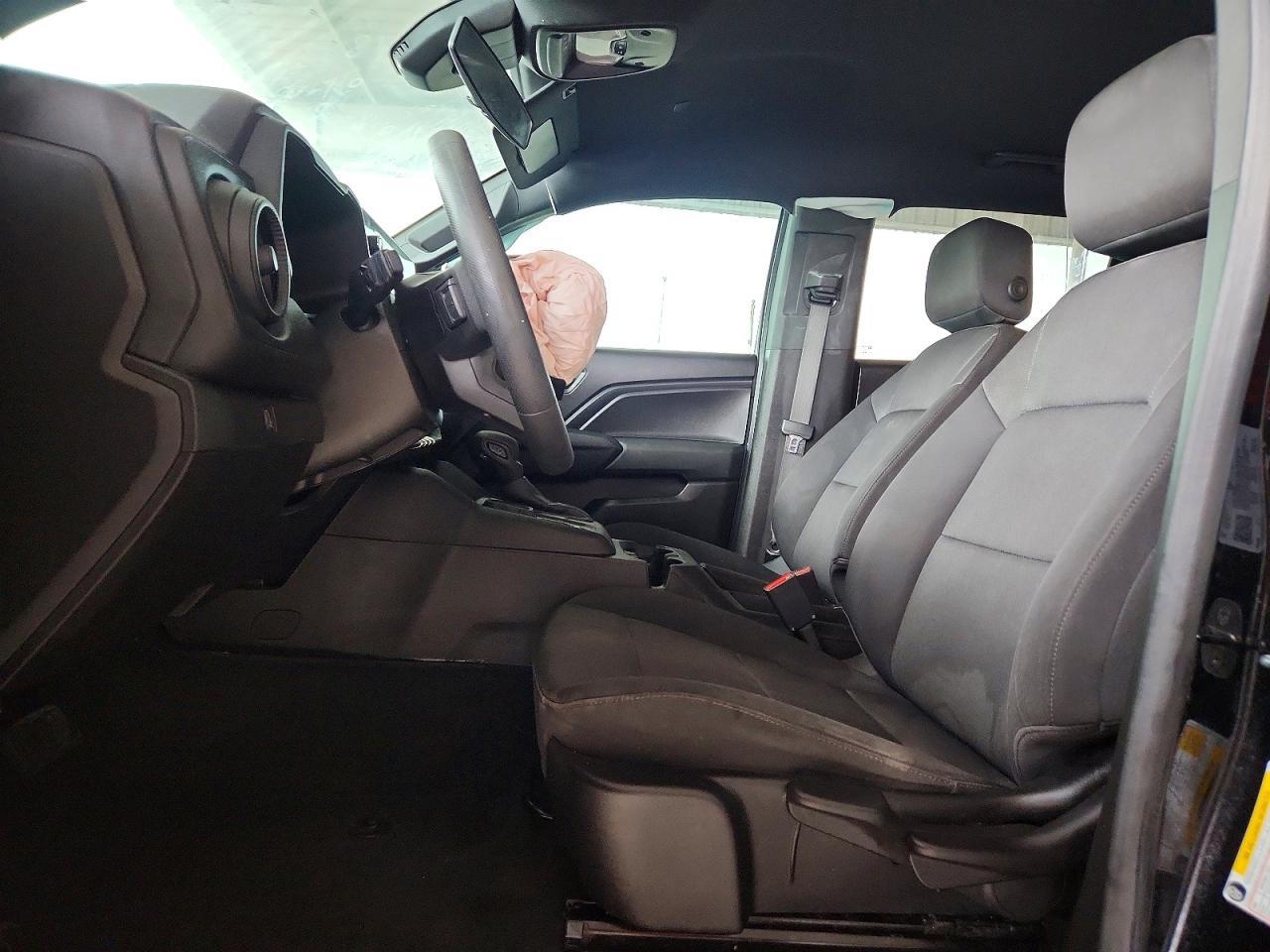 2023 Chevrolet Colorado - Image 7