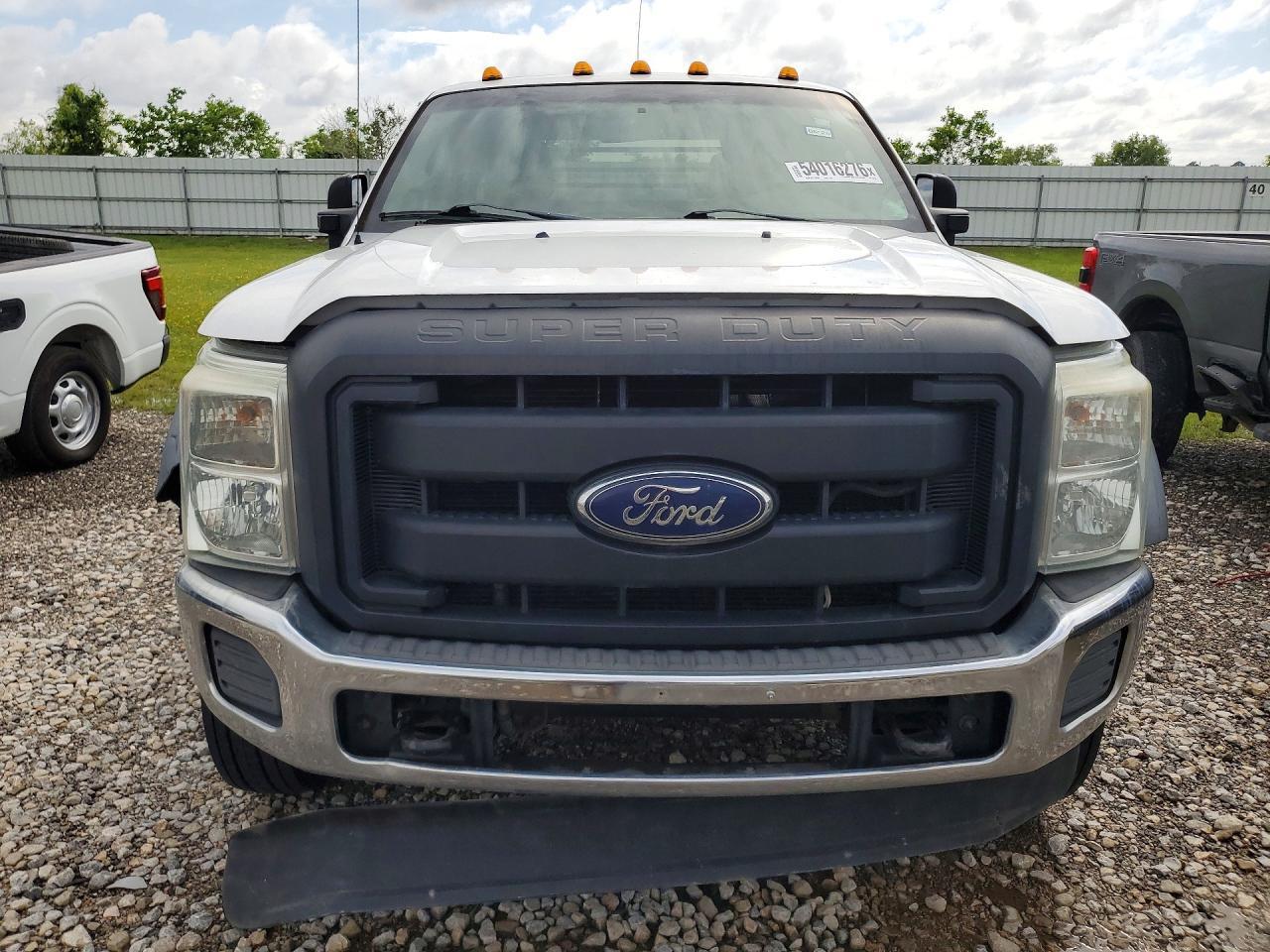 2016 Ford F550 Super Duty - Фото 5
