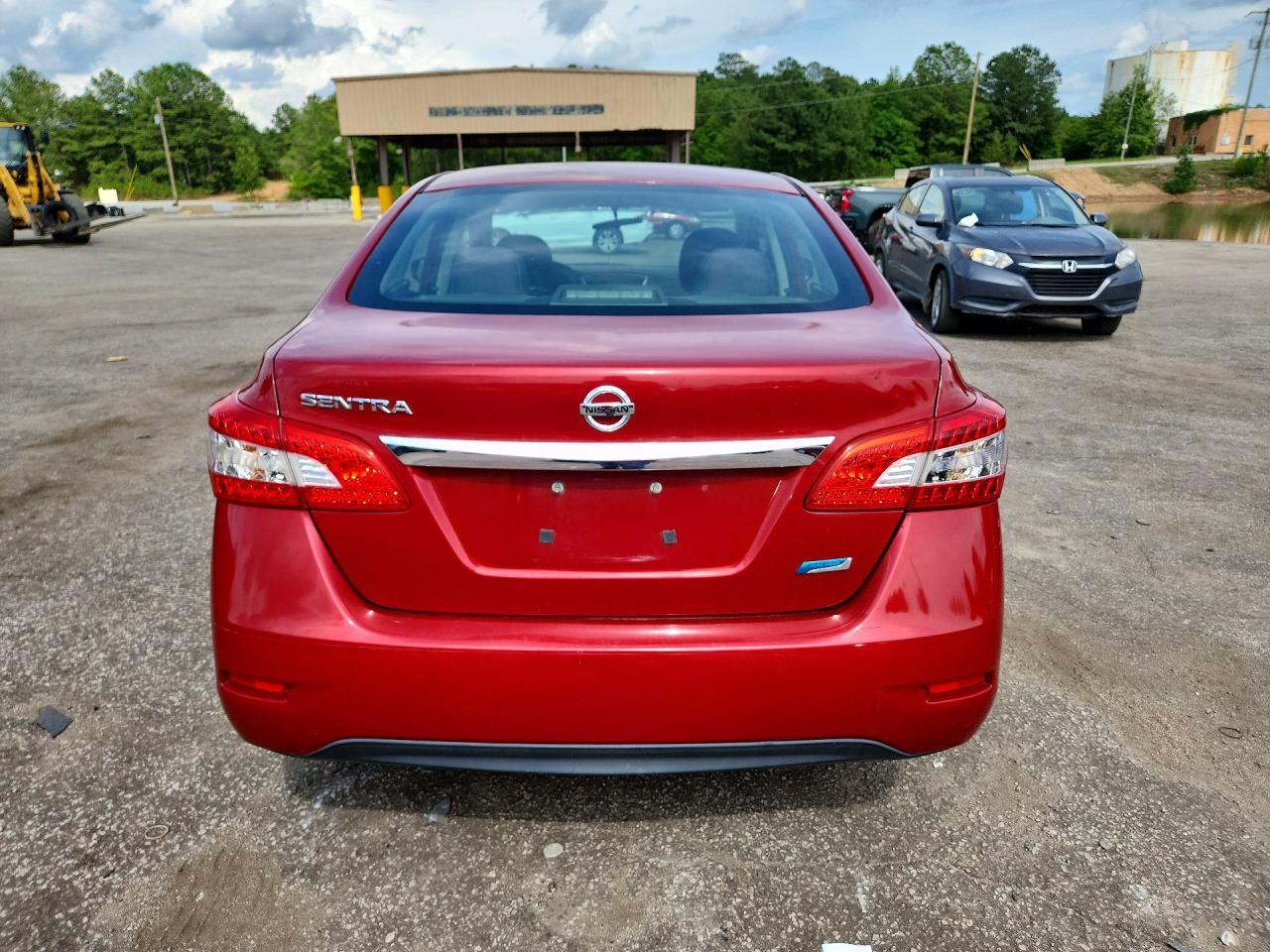2014 Nissan Sentra S - Фото 6
