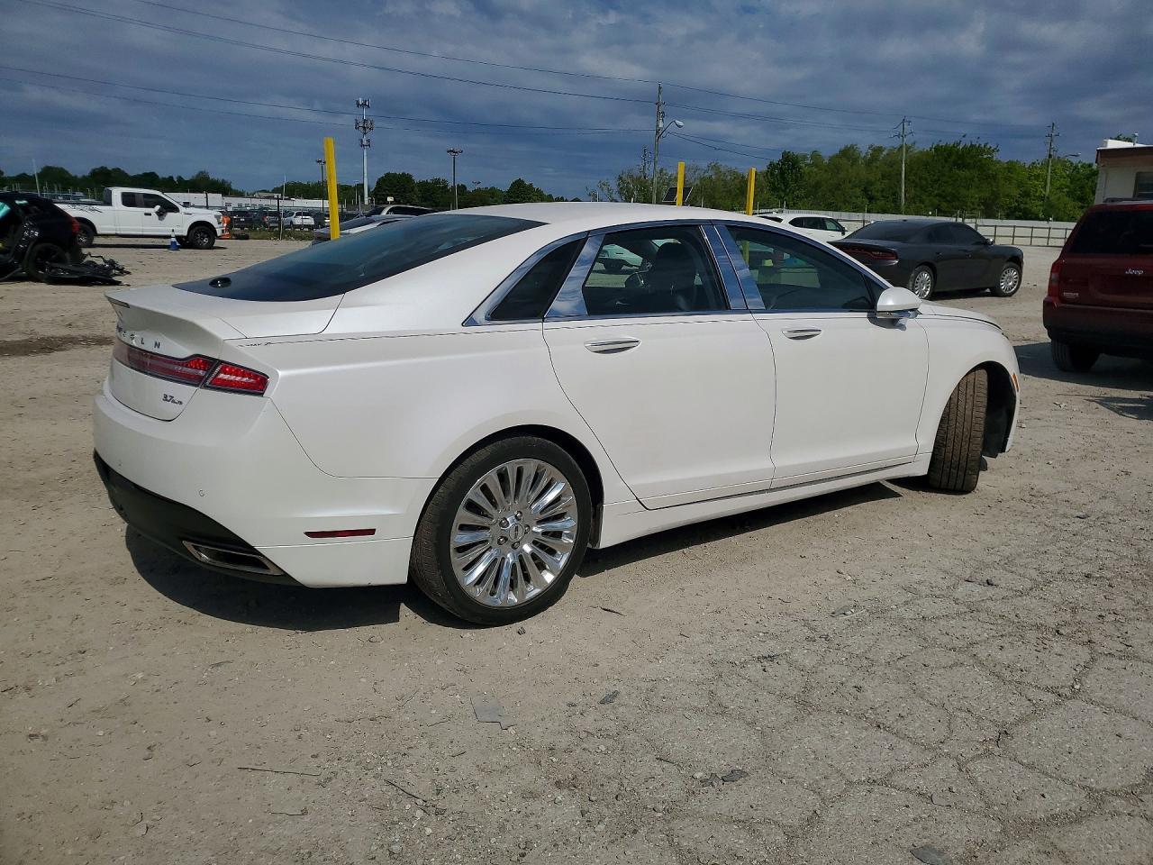 2016 Lincoln Mkz - Image 3