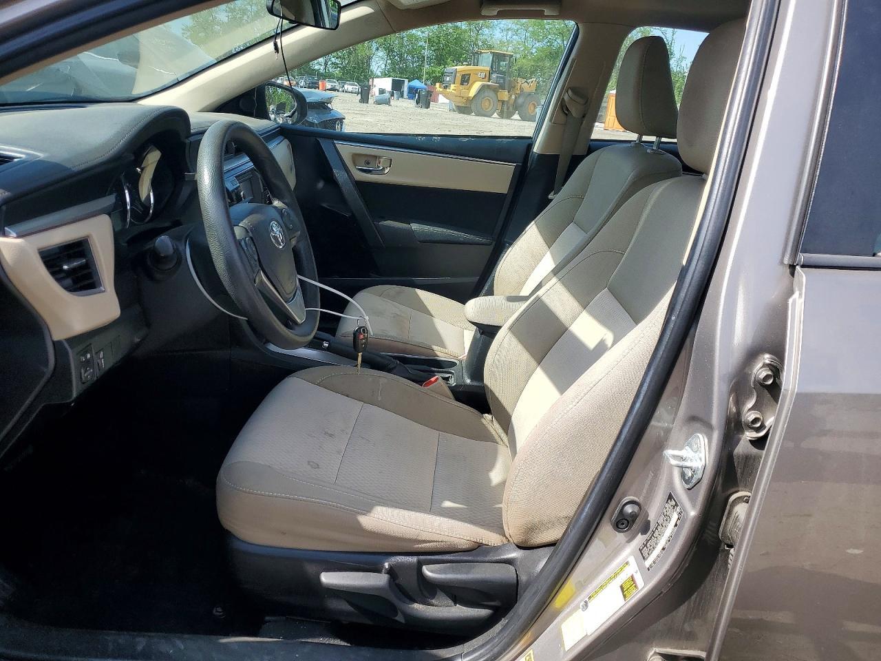 2015 Toyota Corolla Le - Фото 7