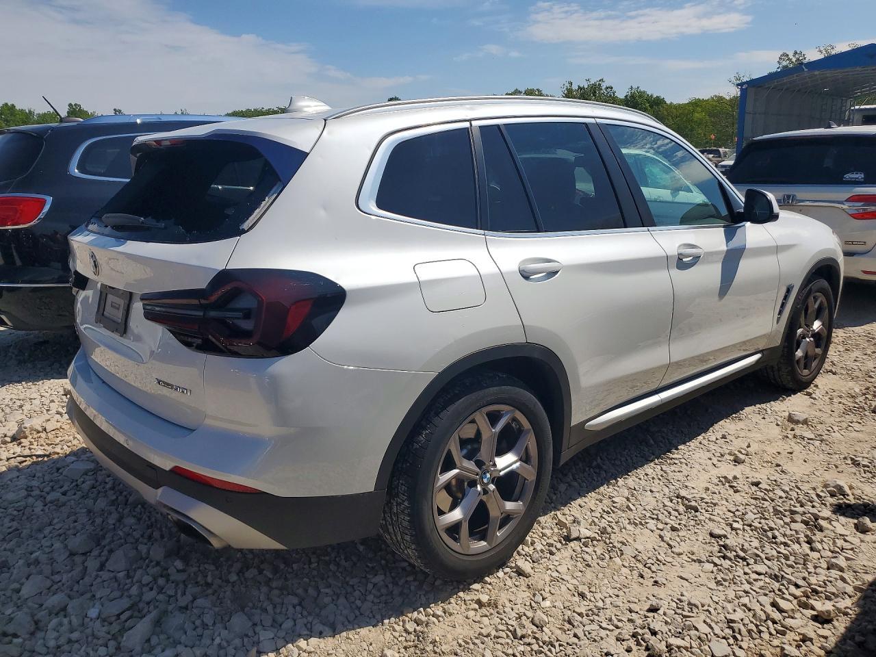 2022 BMW X3 xDrive30I - Фото 3