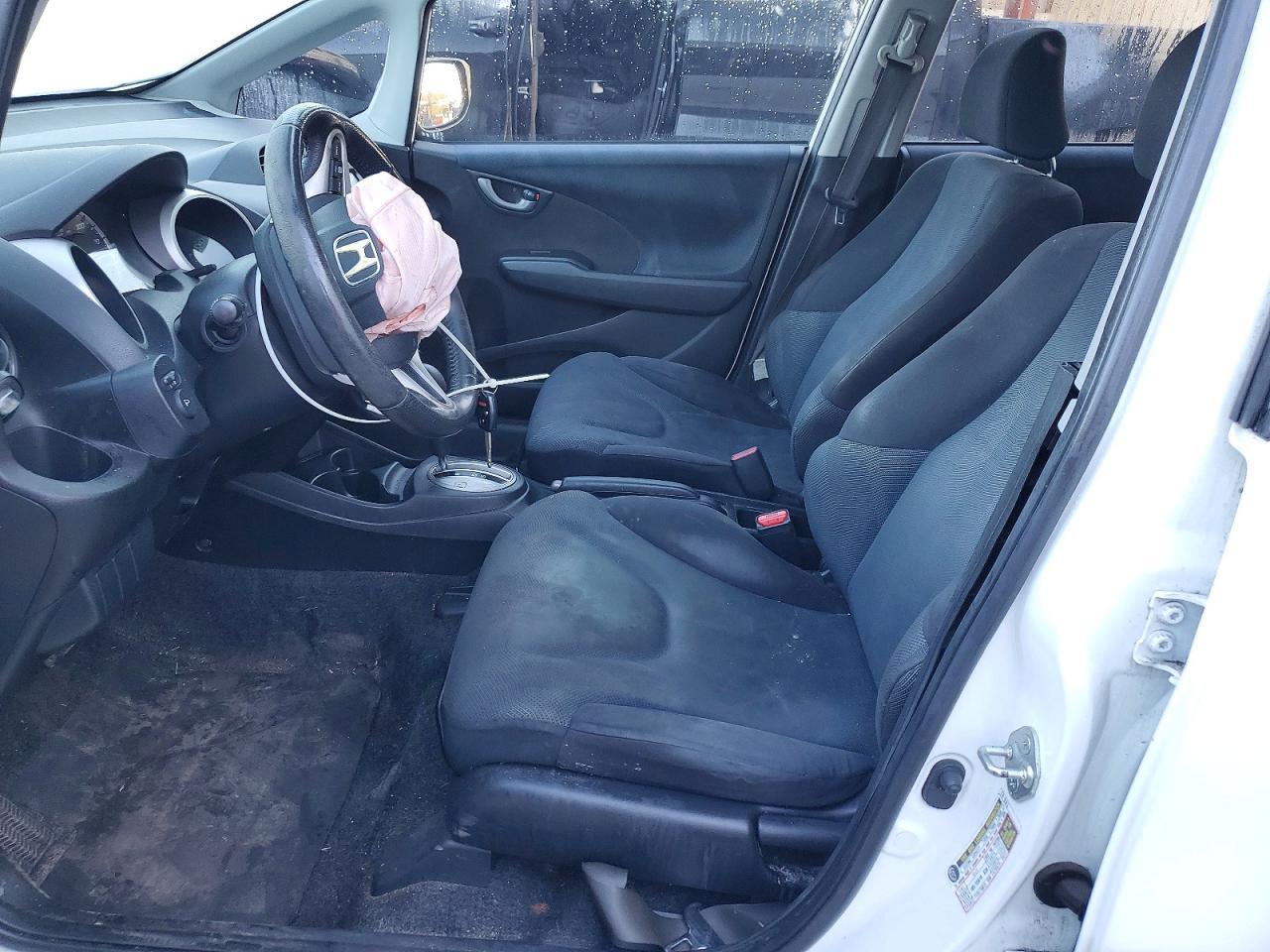 2010 Honda Fit Sport - Фото 7