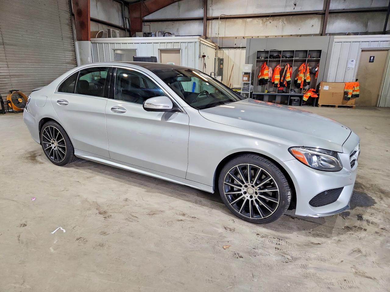 2015 Mercedes-Benz C 300 4Matic - Image 4