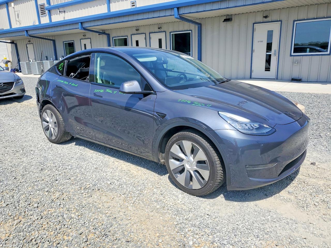2021 Tesla Model Y - Фото 4