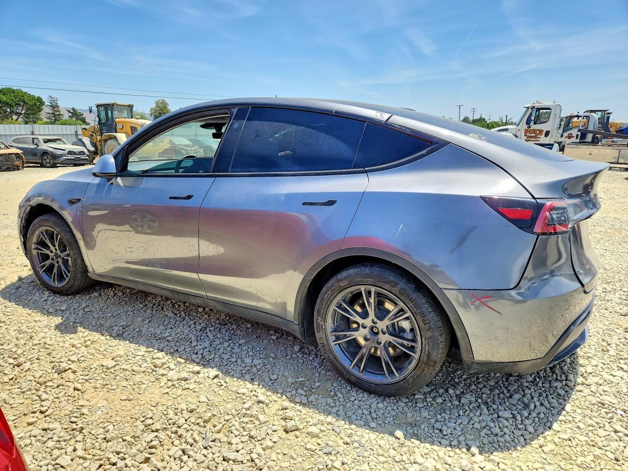 2024 Tesla Model Y - Image 2