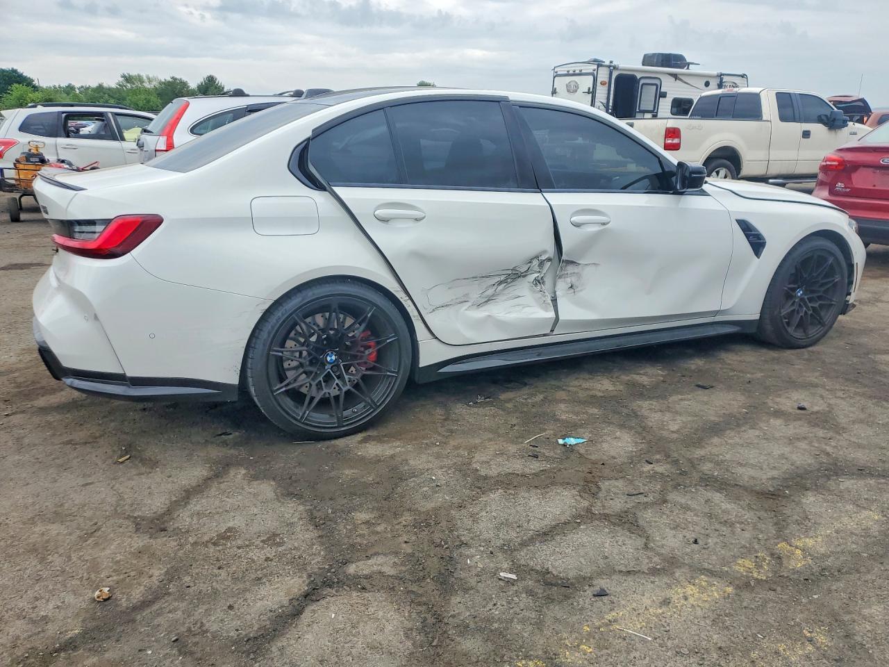 2026 BMW M3 Competition - Фото 3