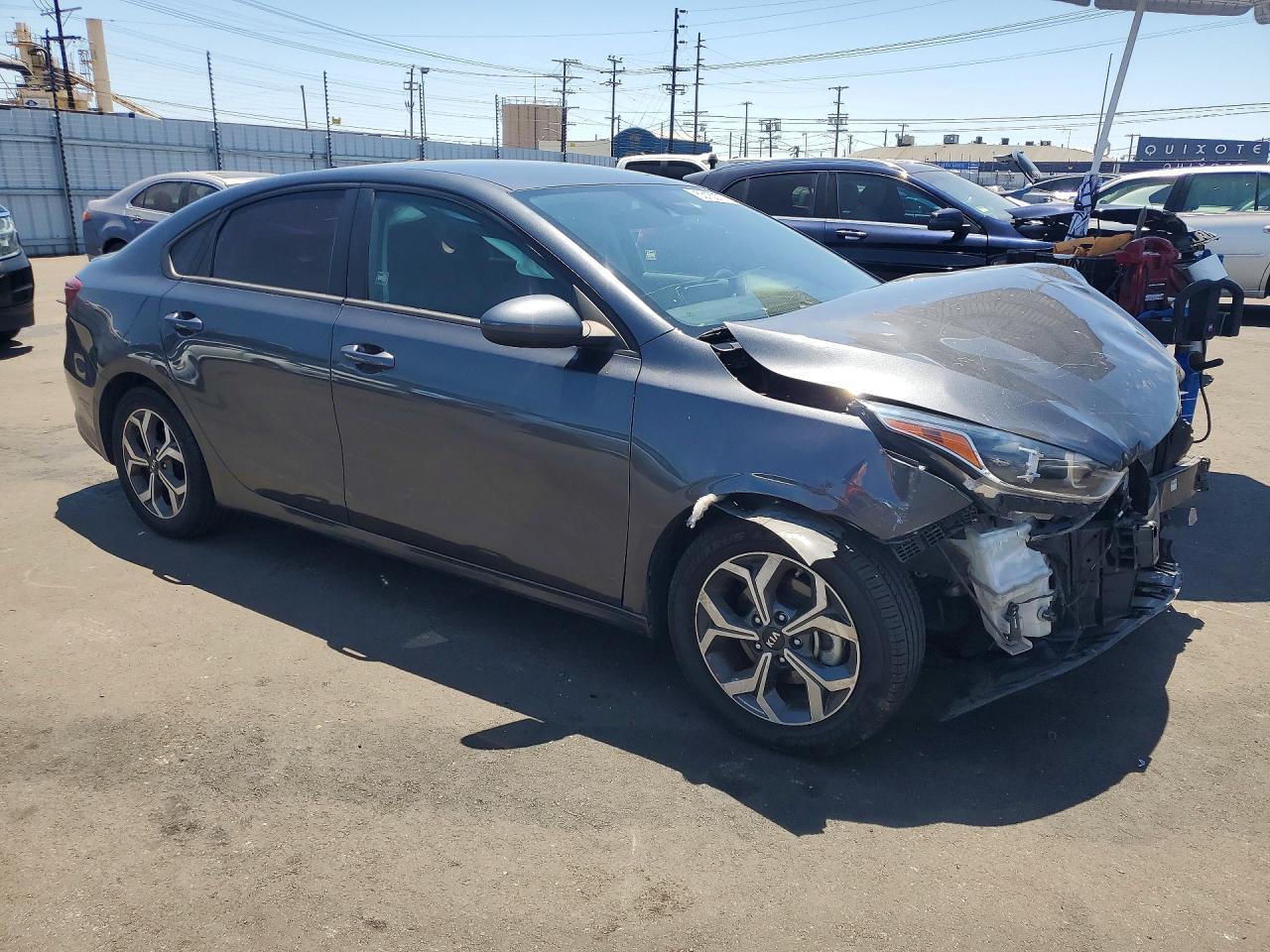 2021 Kia Forte Lxs - Image 7