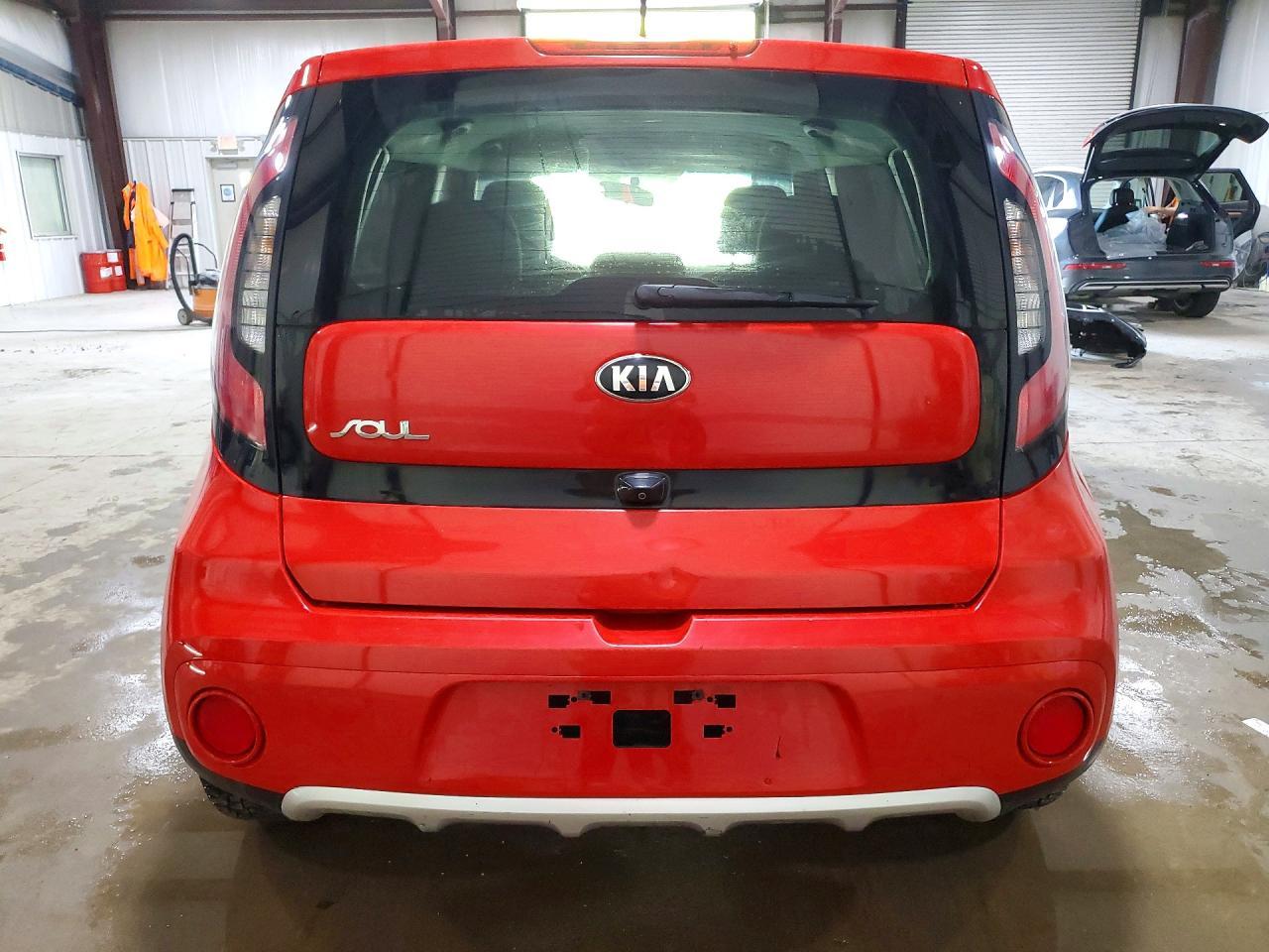 2017 Kia Soul + - Image 6