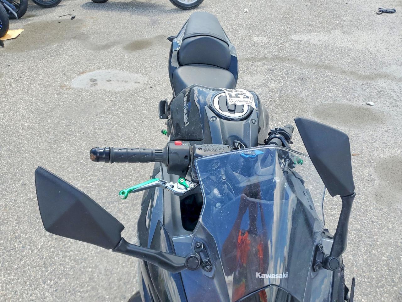 2025 Kawasaki Ex650 - Image 5